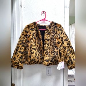 Levivel 1206 faux fur cheetah print cropped jacket